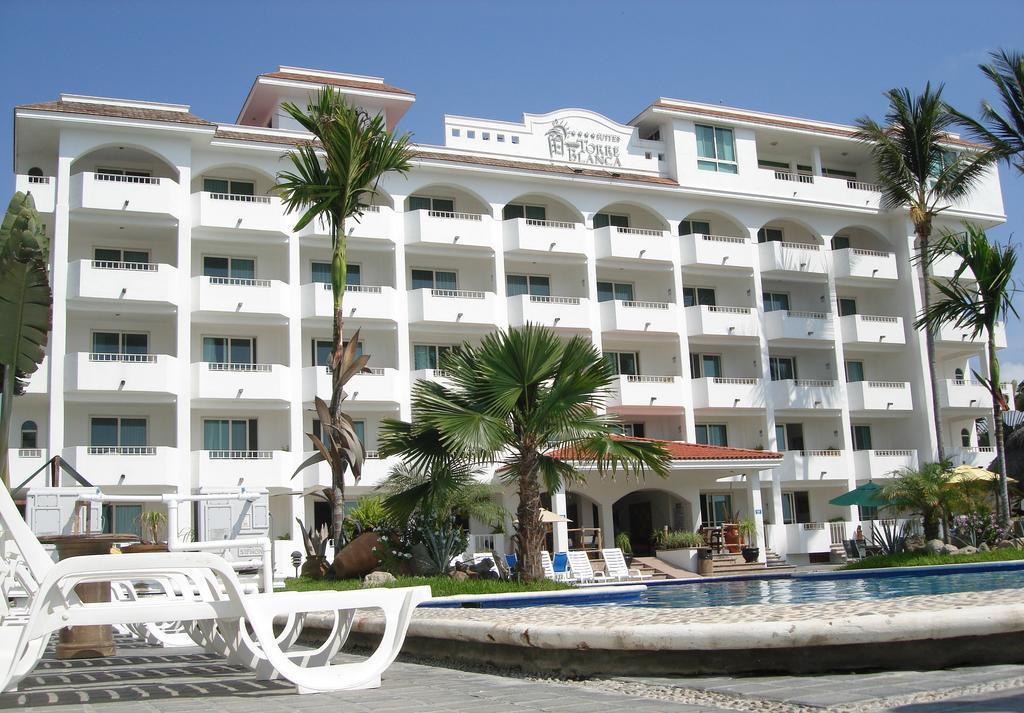 Torreblanca Beach Hotel And Suites Guayabitos - Desayuno Y Comida Incluido Rincon de Guayabitos Exterior foto