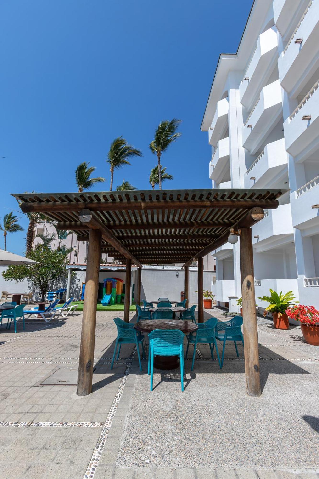 Torreblanca Beach Hotel And Suites Guayabitos - Desayuno Y Comida Incluido Rincon de Guayabitos Exterior foto